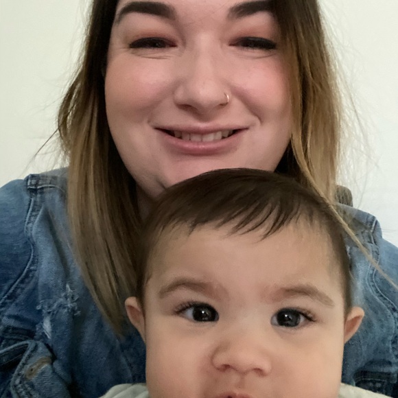 Meet your Posher, Hannah - Picture 2 of 4